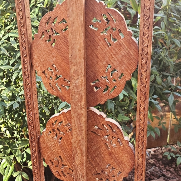 Vintage Hand Carved Wood Inlaid Plate/Cake Shelf Stand From India - Picture 12 of 13